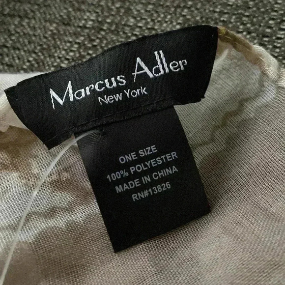 Marcus Adler beige & tan scarf - Picture 6 of 8